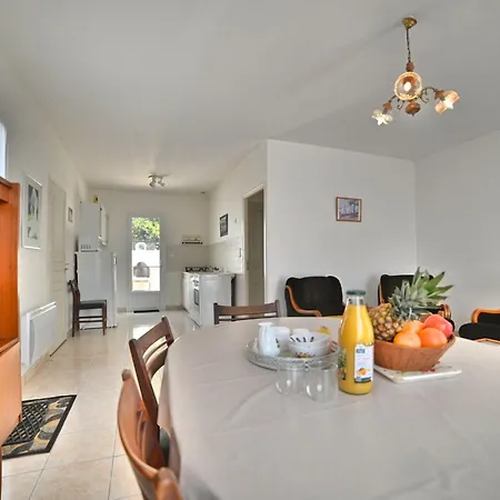 Casa de Férias Althea By Interhome